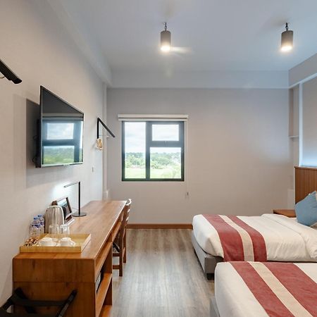 Kekehyu Business Hotel Valencia  Eksteriør bilde