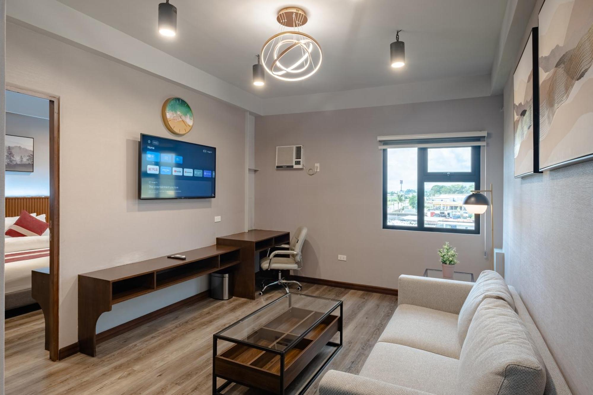 Kekehyu Business Hotel Valencia  Eksteriør bilde